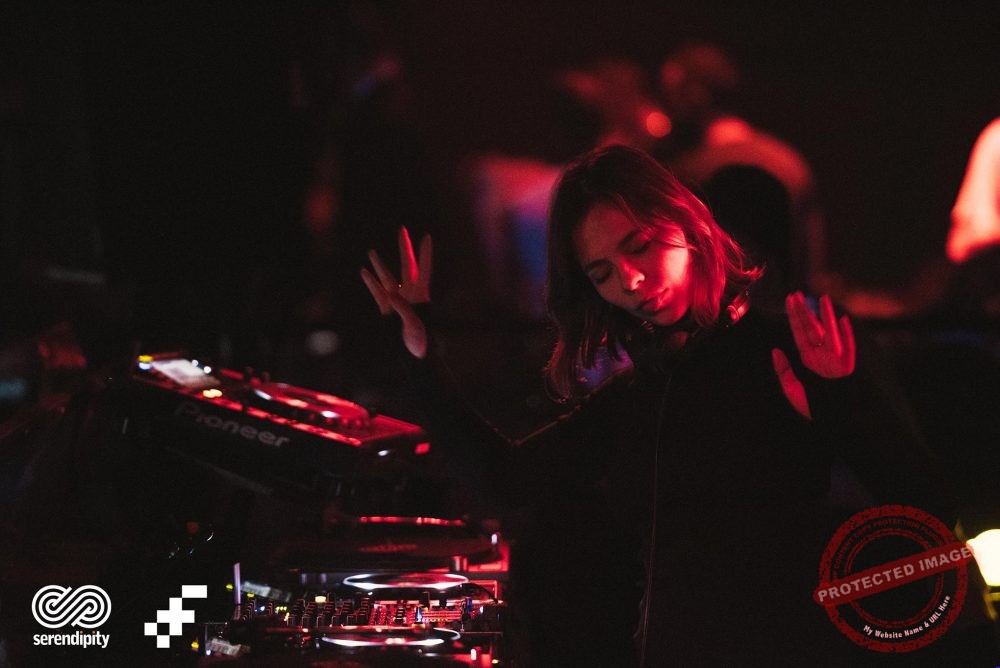nina kraviz